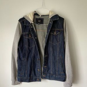 Men’s grey hooded denim jean jacket  S